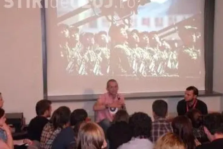 Adelin Petrisor: "Nopti intregi m-am gandit la oamenii pe care i-am filmat in Coreea de Nord"