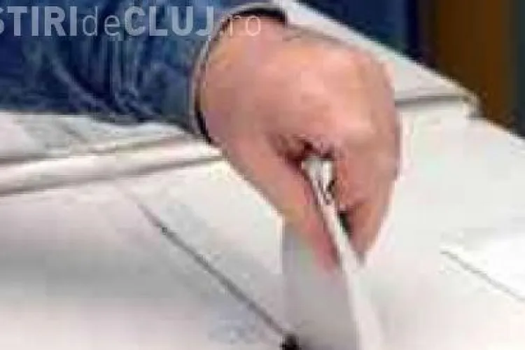 ALEGERI CLUJ - REZULTATE FINALE: La ora 12.00 vor fi anuntati castigatorii. Boc sau Nicoara?