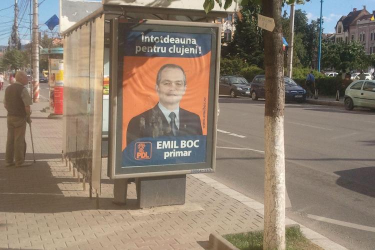 Panourile electorale cu Boc inca prezente prin Cluj desi batalia pentru Primaria Cluj-Napoca s-a incheiat FOTO