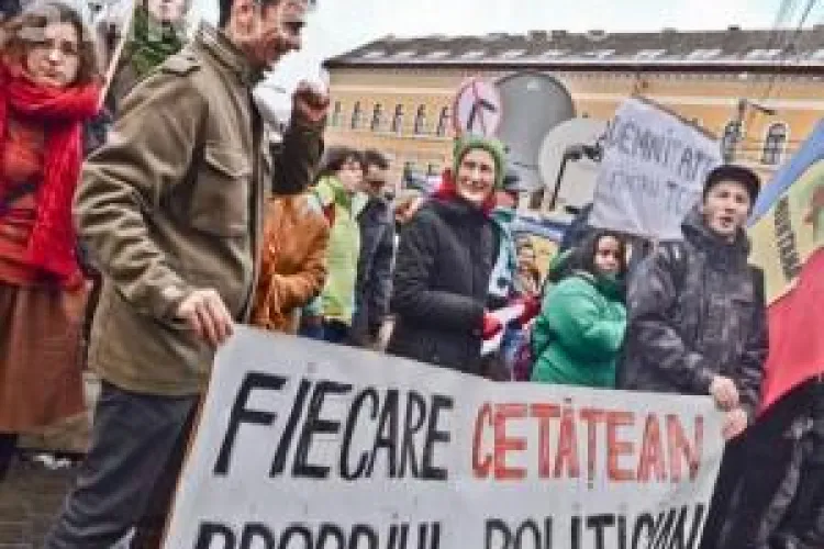 Mars funebru impotriva clasei politice, organizat la Cluj-Napoca, in 5 iunie