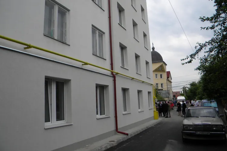 24 de locuinte sociale, inaugurate pe strada Albac! VEZI cum arata FOTO si VIDEO