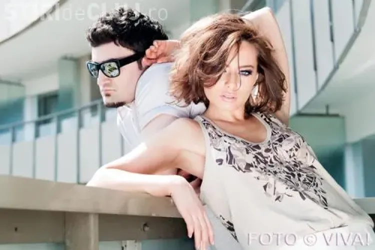 Laura Cosoi si Smiley s-au despartit dupa 5 ani