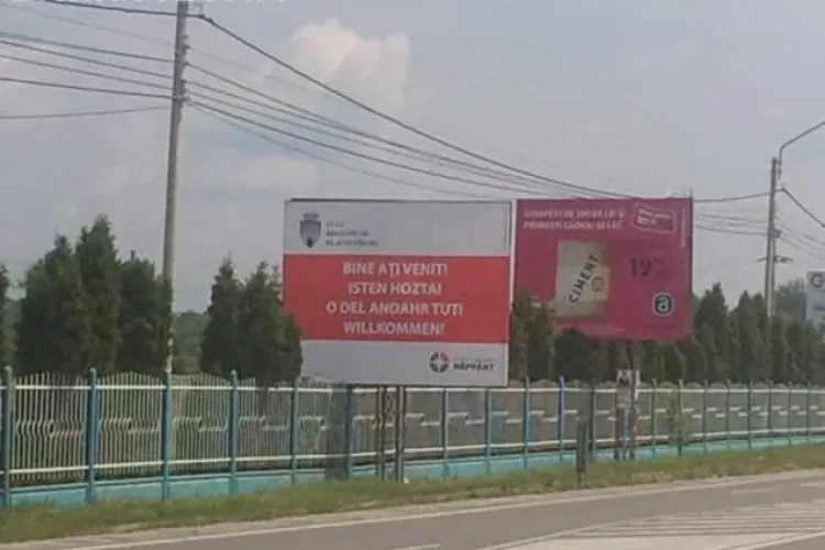 SCANDAL! Cele doua panouri din Floresti, cu inscripria maghiara "Bine ati venit!", au fost date jos de primarie