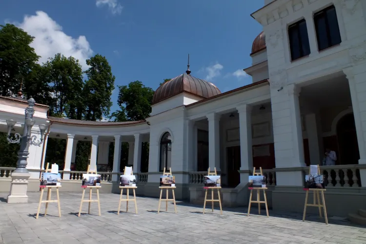 Evenimentul bloggerilor de la Zilele Clujului! Expozitie foto inedita: Clujul vechi si nou" FOTO