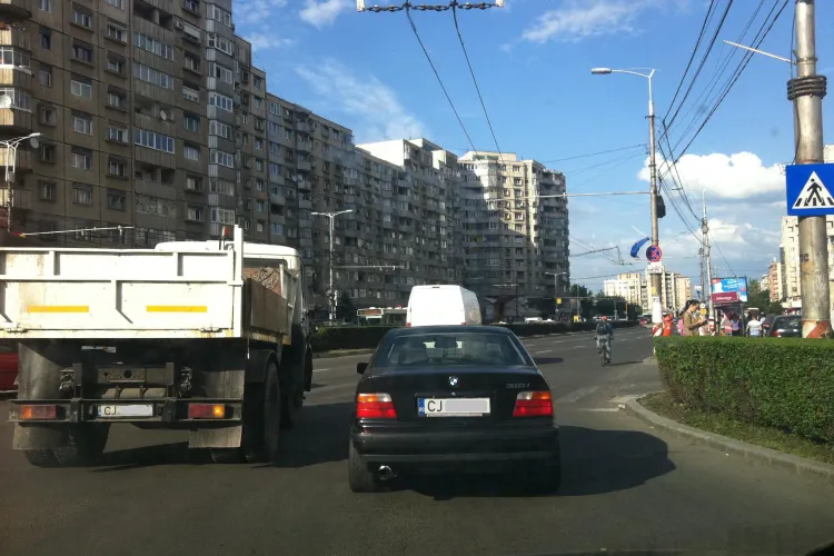 In Piata Marasti soferii raman pietoni in cateva secunde