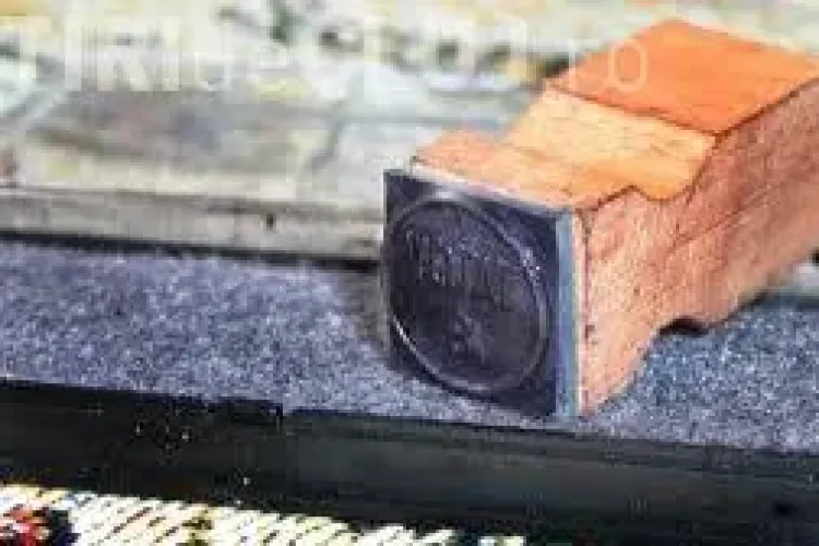 Un clujean a scapat stampila cu care a votat in urna de vot