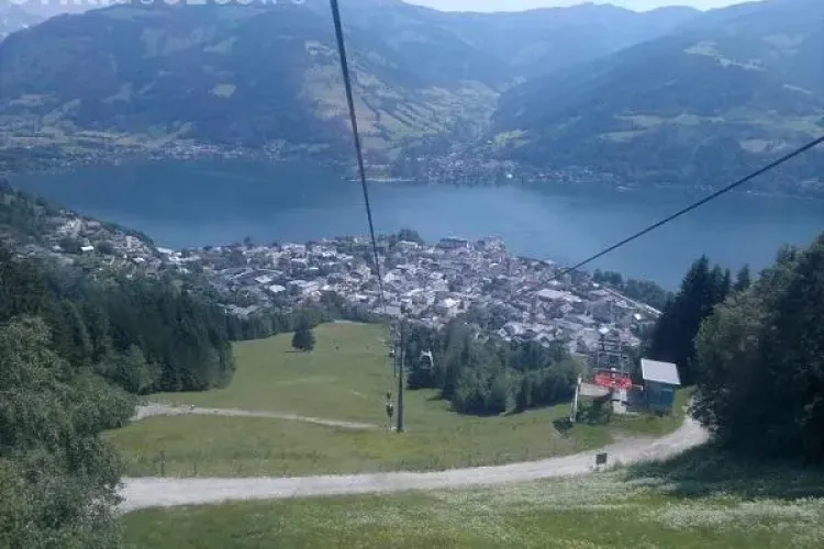 Vrei o vacanţă de vară la munte? În Austria găseşti locuri care te lasă fără cuvinte FOTO