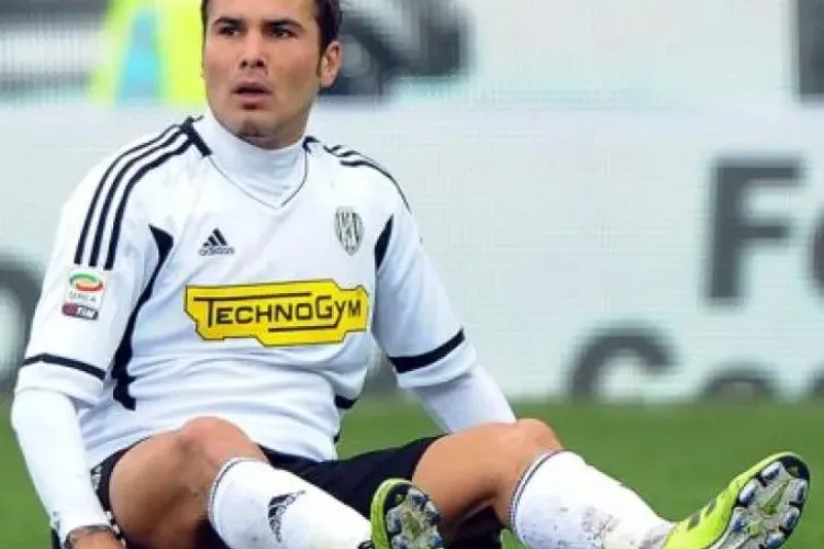 Veste PROASTA primita de Adrian Mutu in Italia