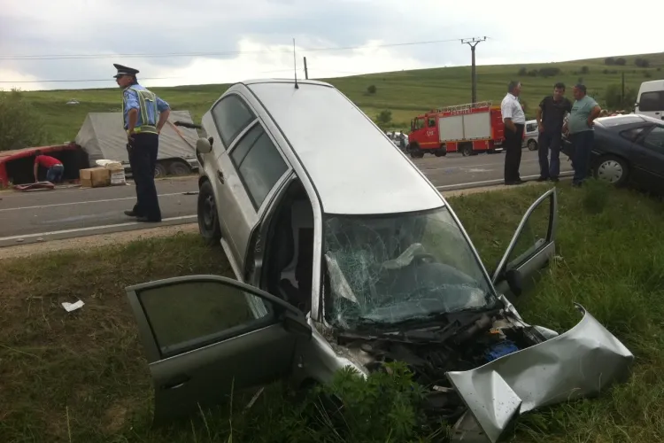 Accident la Suceag! Cinci mașini implicate și opt victime. O persoană a murit VIDEO de la locul ACCIDENTULUI