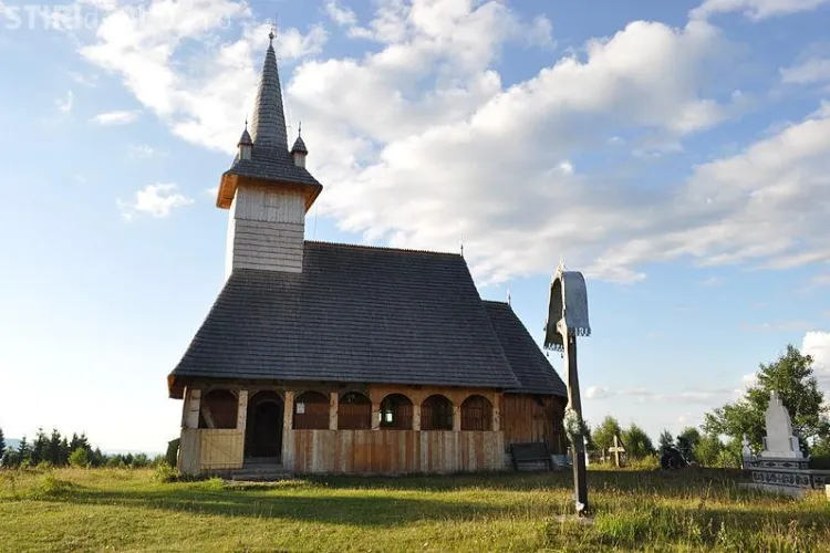 Biserica din Dealu Negru, comuna Călățele, a ars în întregime. Edificiul de cult data din 1765
