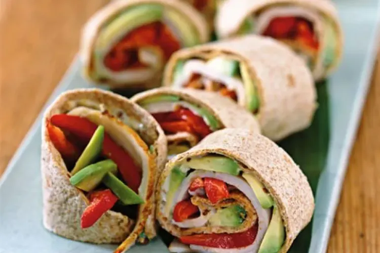 Cori Grămescu are grijă de silueta noastră şi ne propune câteva reţete uşoare şi gusoase pentru sezonul cald