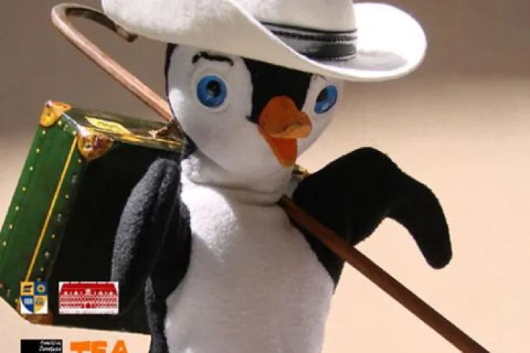 Clujenii sunt aşteptaţi să viziteze expoziţia "Muzeul păpuşilor" la Muzeul de Artă Cluj-Napoca