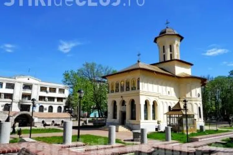 Preot injunghiat in biserica la Focsani! Atacatorul i-a cerut sa-i citeasca din BIBLIE