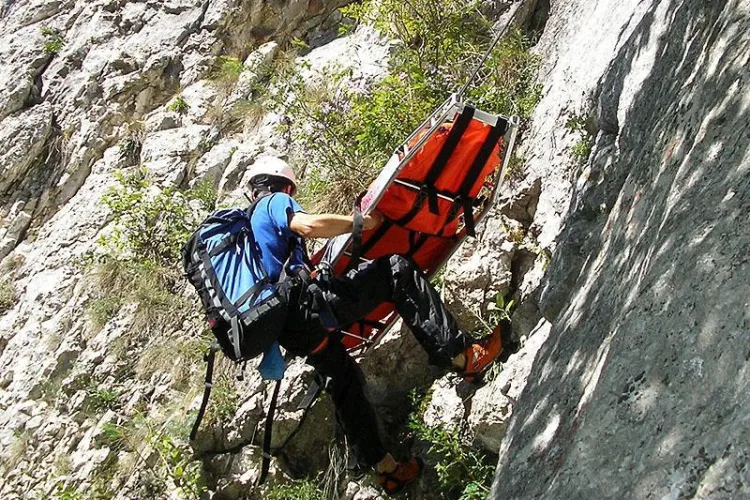 Salvamontiştii clujeni participă la Balkan Camp 2012 