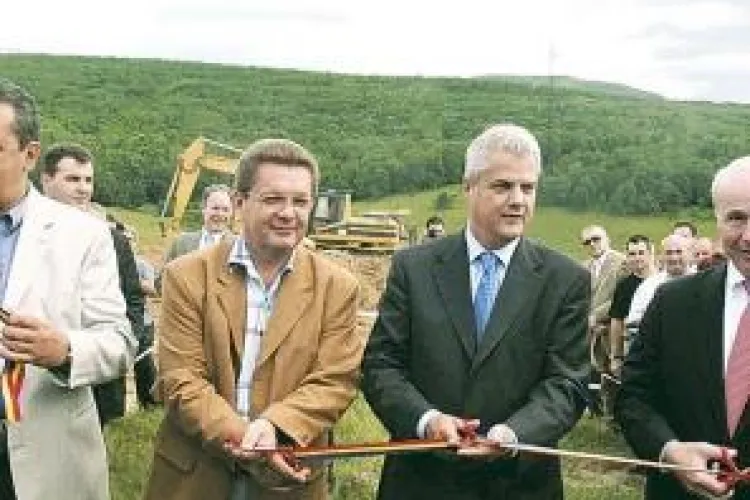 Năstase a fost sunat de Ioan Rus și apoi s-a împușcat: ”Eu nu voi ajunge în arest. Voi decide singur ce am de făcut”