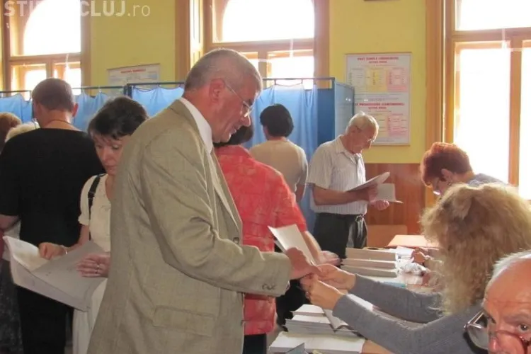 INCREDIBIL! Consilier local PP-DD Gherla, exclus din partid de seful lui, care i-a luat apoi locul