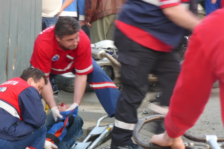 Motociclist ranit grav in Floresti