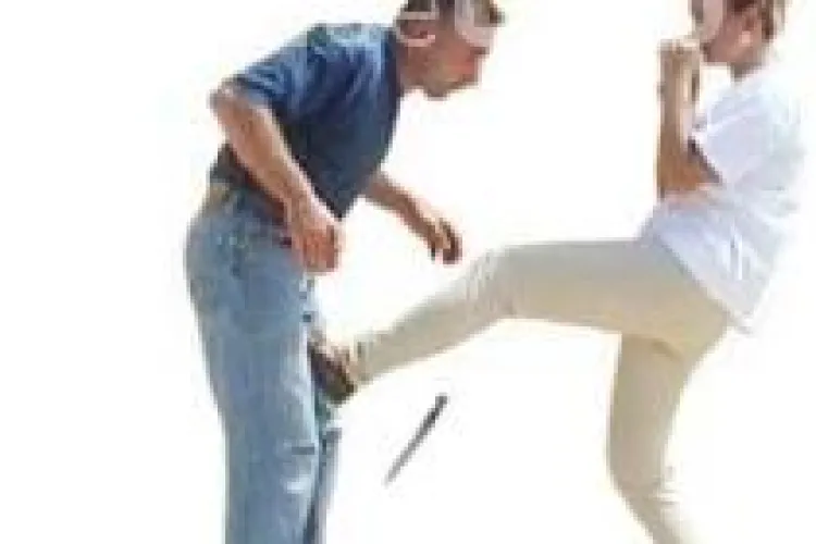 Condamnare la doi ani de inchisoare pentru ca i-a smuls un testicul iubitului