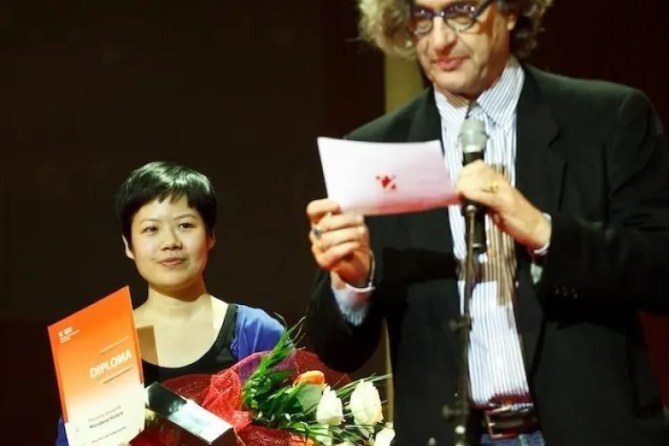 Filmul "Poveste anodina", de Anocha Suwichakornpong, a castigat Trofeul Transilvania in valoare de 10.000 de euro - Galerie FOTO