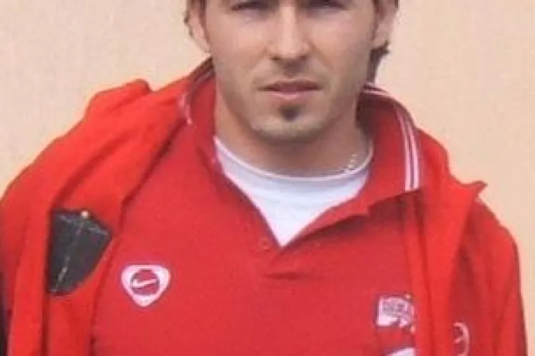 U Cluj nu a renuntat la "printul" Adrian Cristea