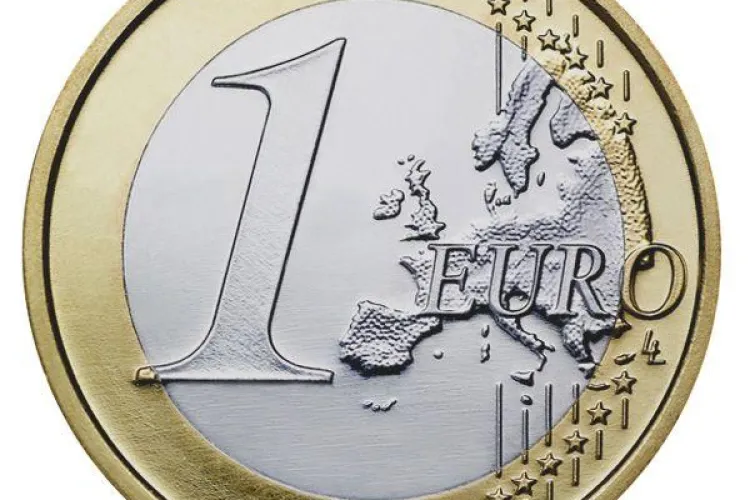 Moneda euro va disparea in cinci ani, sustine un sondaj in randul economistilor britanici de frunte