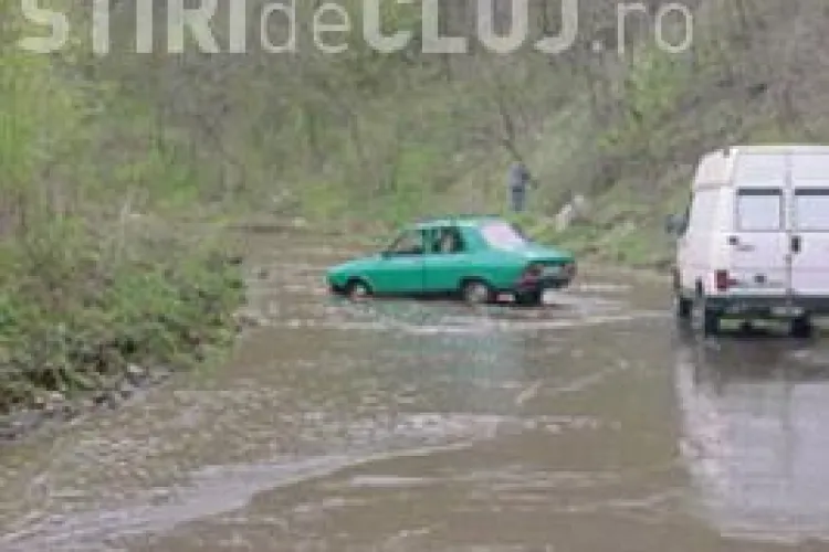 Mai multe drumuri judetene din Calata, Valea Draganului, Cojocna si Dabaca sunt blocate