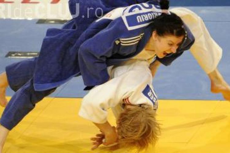 Clujeanca Corina Caprioriu - medaliata cu aur la Cupa Mondiala de Judo