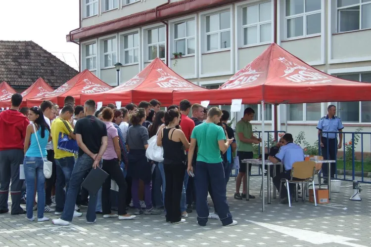 Peste 8 candidati pe un loc la scoala de politie "Septimiu Muresan" din Cluj-Napoca