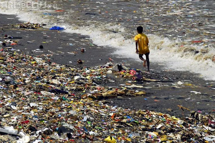 Primul hotel din deseuri s-a deschis la Roma - VIDEO