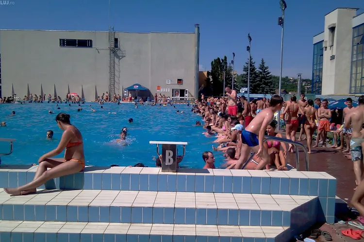 Ștrandurile din Cluj sunt neîncăpătoare. VEZI unde e sigur sa faci baie