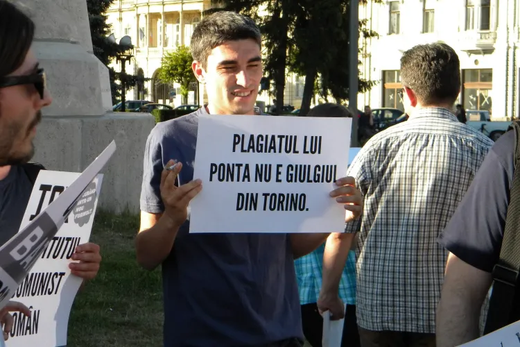 Ce spune Emil BOC despre protestele din Piata Unirii: Democrația trebuie apărată VIDEO
