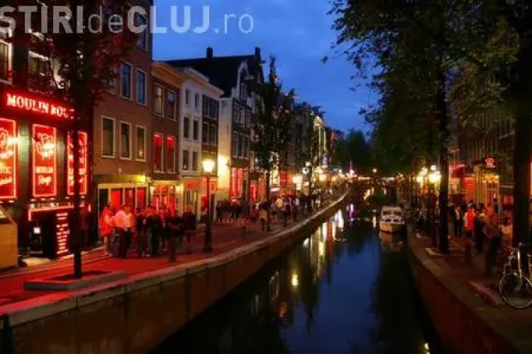 Celebrul "Cartier Roşu" din Amsterdam, "curăţat" de bordeluri