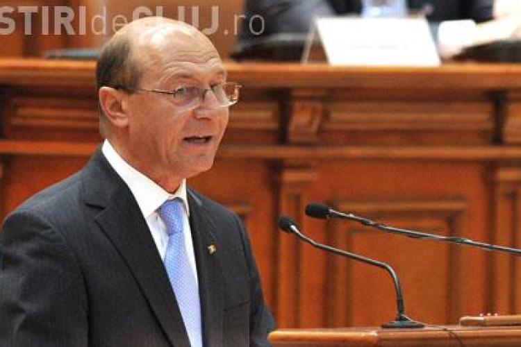 Presedintele Traian Basescu a fost suspendat. Referendumul va avea loc pe 29 iulie