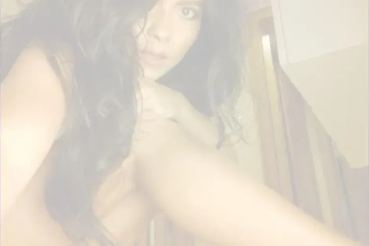 INNA dezbrăcată Facebook? FOTO