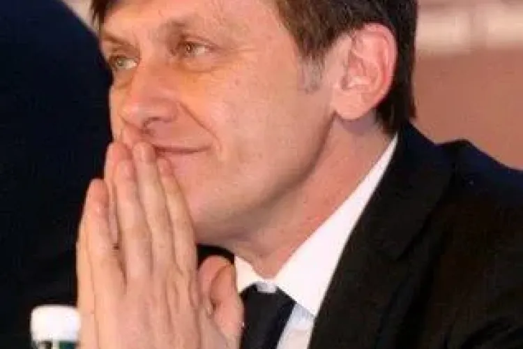 Crin Antonescu, preşedintele interimar al României 