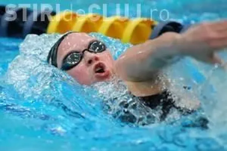 Medalii de campioni pentru înotătorii clujeni 
