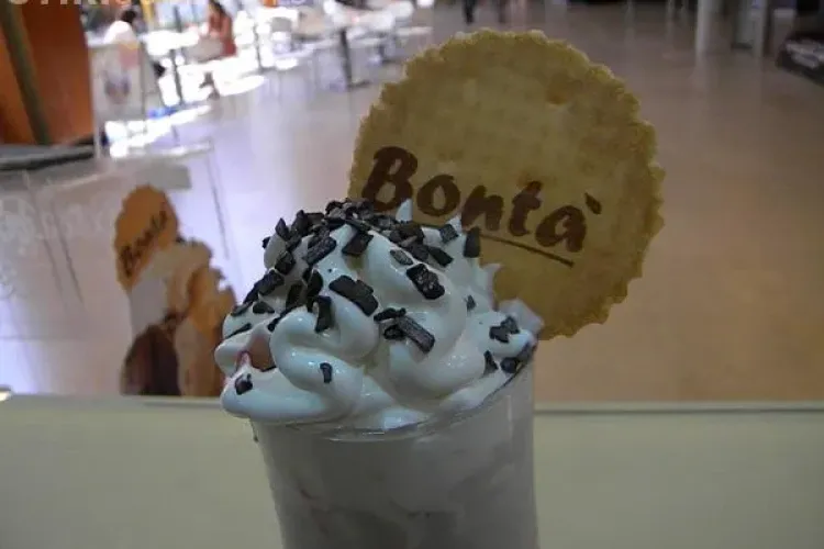 Milkshake-ul care te înGHEAŢĂ vara aceasta la Gelateria Bonta(P)