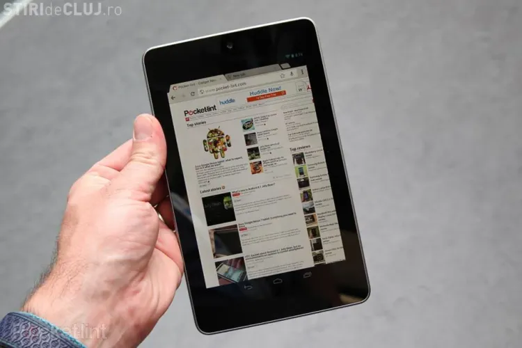 Tableta Google Nexus 7 are noi probleme: se desprinde ecranul şi se murdăreşte repede VIDEO