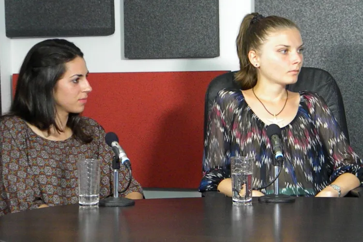 Elevele din Cluj cu zece la Bac, întrebate dacă vor să plece din țară! Vezi cum au răspuns