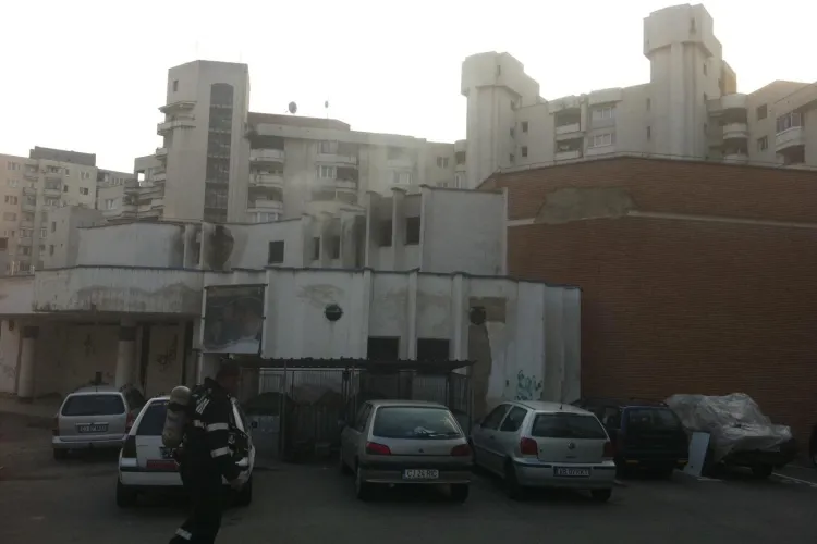 Incendiu în Mănăștur la Cinema Dacia! FOTO VIDEO