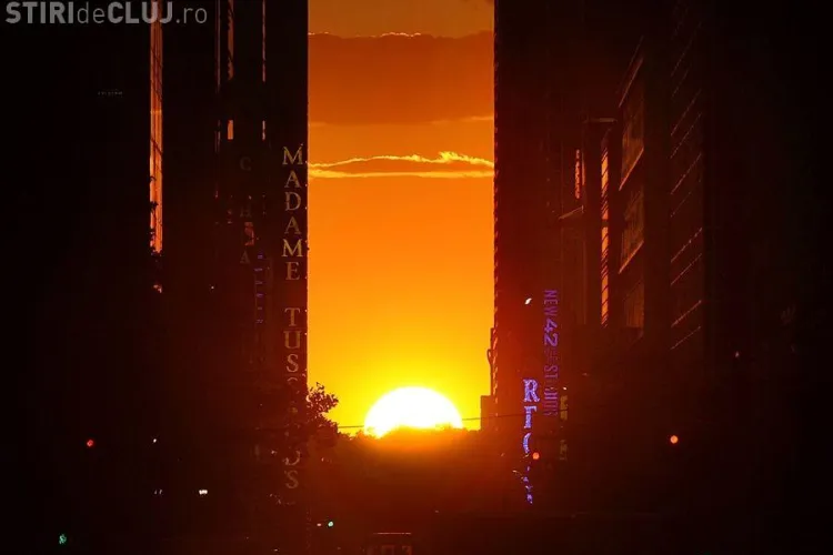 Manhattanhenge, aliniere magică a soarelui în Manhattan FOTO