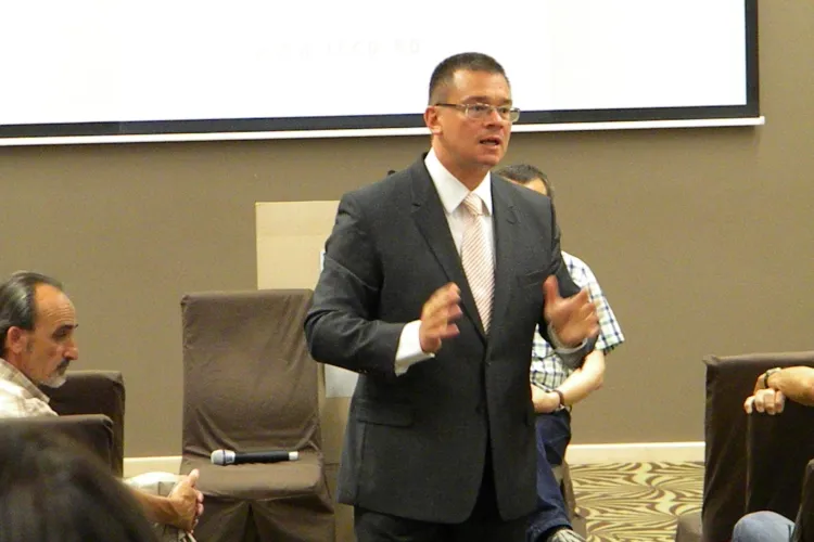 Ungureanu, la Cluj-Napoca: "Haideţi ungurenii mei! Să fim cât mai mulţi şi uniţi şi atunci puterea va fi de partea noastră" VIDEO