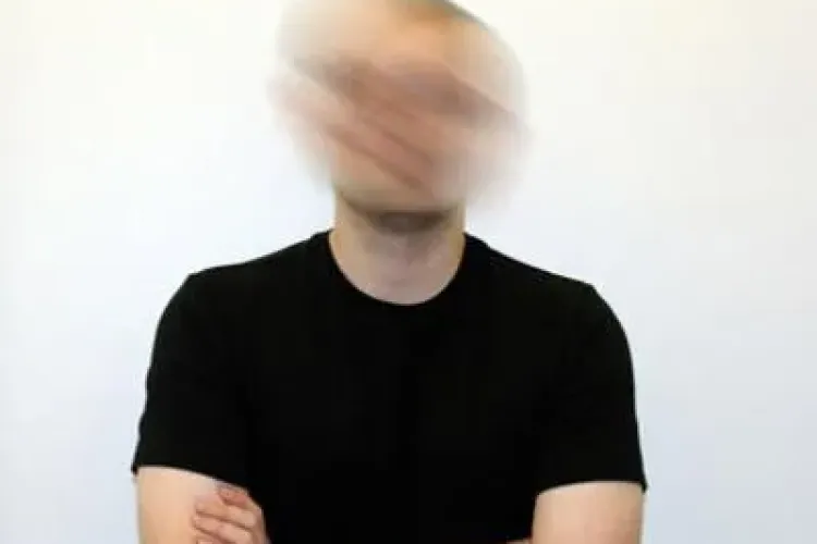 De acum îți poți ascunde fața în clipurile de pe YouTube