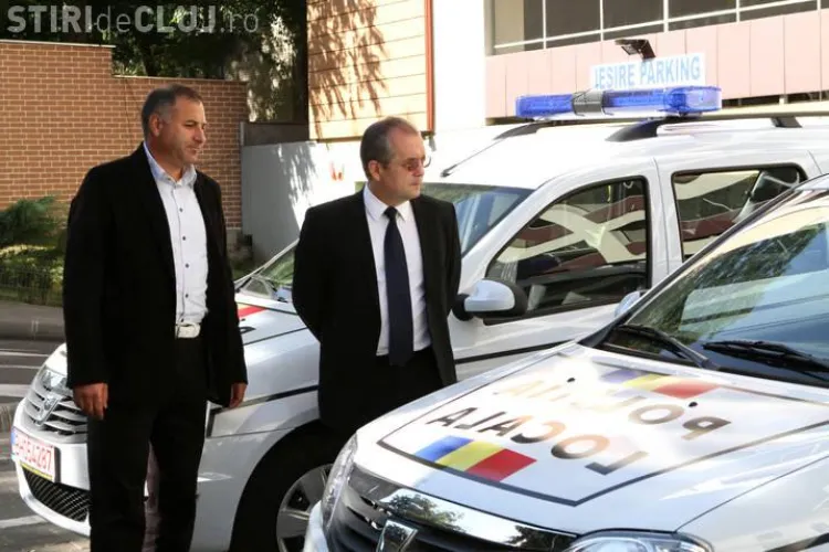 Două noi maşini de intervenţie au intrat în dotarea Poliţiei Locale FOTO