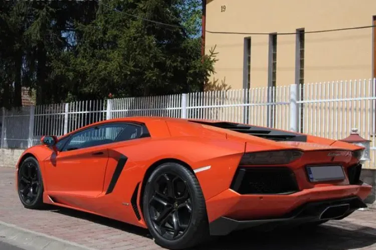 Vezi cum arată al doilea bolid Lamborghini Aventador din România FOTO