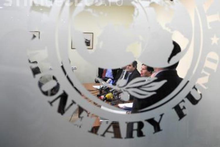 FMI îşi amână vizita în România