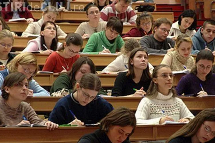 Profesorii clujeni susţin mâine examenul de definitivat 
