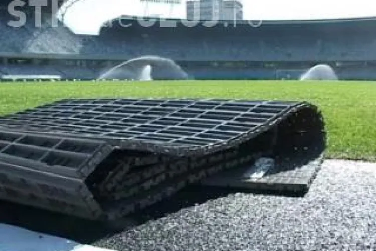 Gazonul de pe Cluj Arena protejat cu grass cover la concertul Roxette