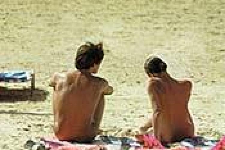 Cele mai renumite 6 plaje de nudişti din lume. Ce să ştii înainte să ajungi pe o plajă cu nudişti