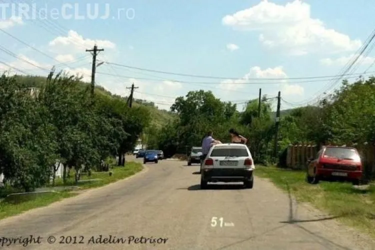 Adelin Petrişor: "Cocalari pe drumurile patriei"